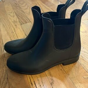Storm by cougar rain boots